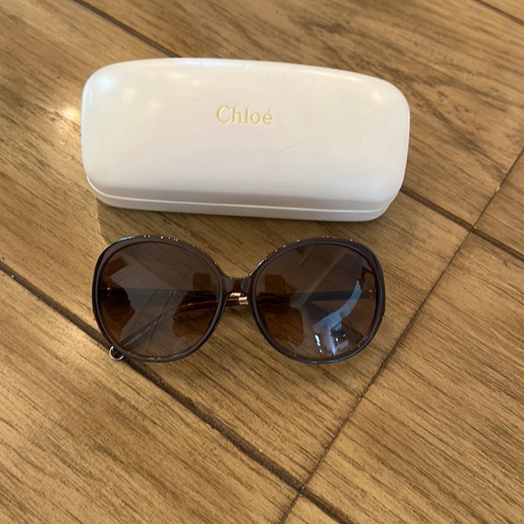 Chloe designer sunglasses - Picture 2 of 5